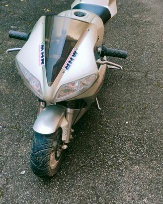 Pit bike 