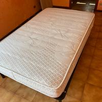 Letto una piazza e mezza