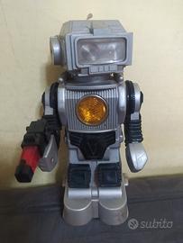 robot vintage made in Taiwan 