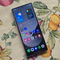 Samsung Z Fold 6 12/512gb Nuovo leggi scambi