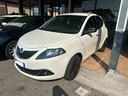 lancia-ypsilon-1-0-firefly-5-porte-s-s-hybrid-albe