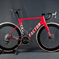 Bici da corsa Factor Ostro VAM Canadian Team 