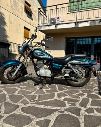Suzuki GZ125