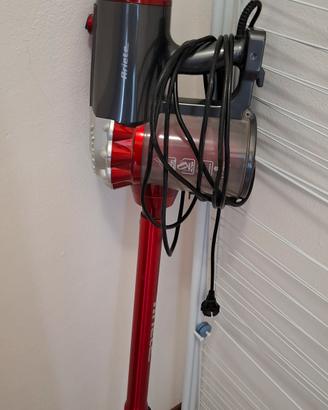Scopa elettrica Ariete Handy Force 2761