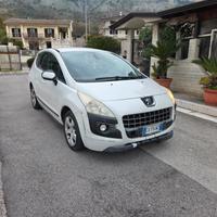Peugeot 3008 1.6 HDi 110CV cambio robotizzato Tecn