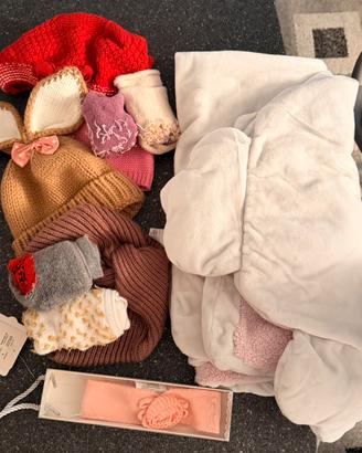 Stock 50 pezzi abbigliamento bambina 9-12 mesi.
