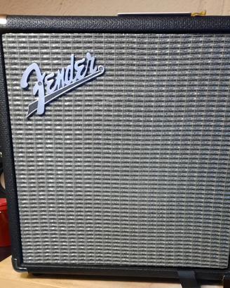 Amplificatore Fender Rumble15