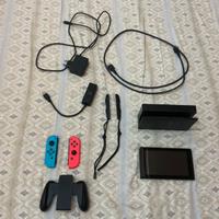 Nintendo Switch edizione 2019 + 3 giochi