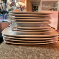 Set piatti (non completo) Kc