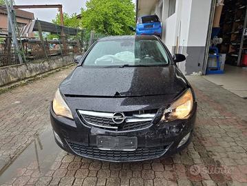 RICAMBI PER OPEL ASTRA J 1.7 CDTi ANNO 2013