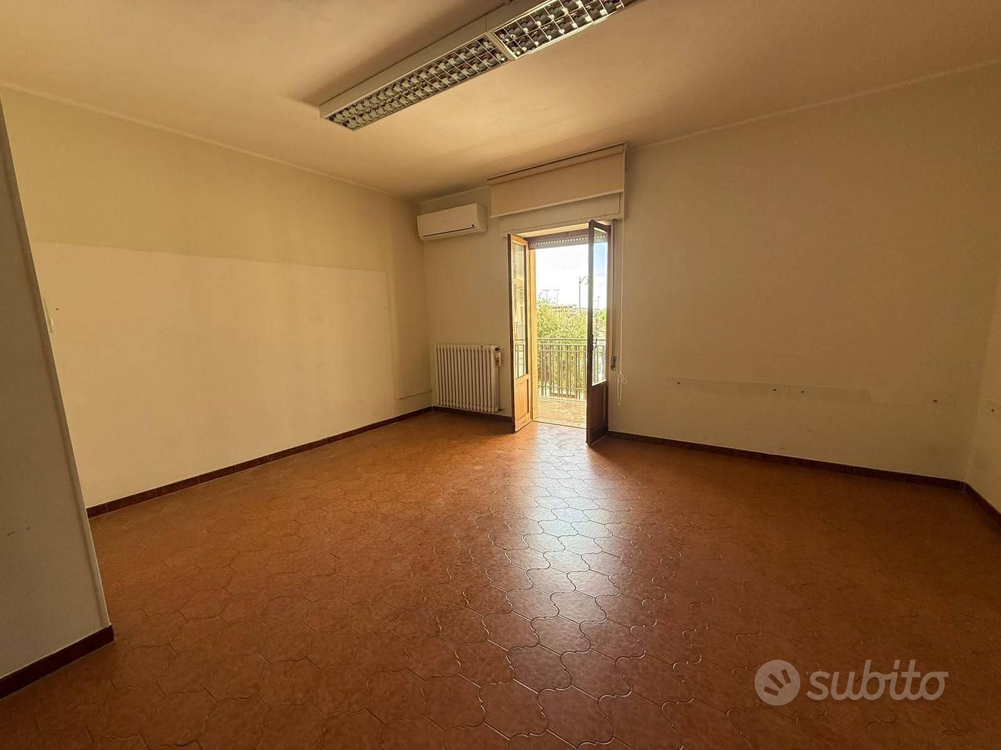 Appartamento – Massafra, Taranto - Altro