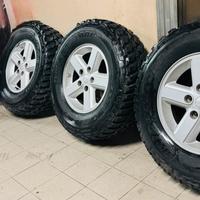 Cerchi / gomme jeep Wrangler rubicon