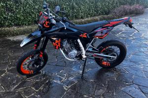 Husqvarna SM 125 4T