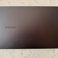 Honor MagicBook 15”