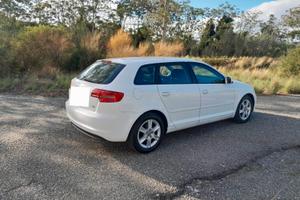 Audi A3 1.6 TDI 90 CV 5p