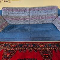 divani 3 (letto)+2 + pouf