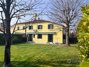 Casa indipendente di 130 m² con 4 locali a Venezia