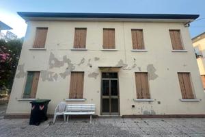 Padova, sacro cuore singola con giardino privato