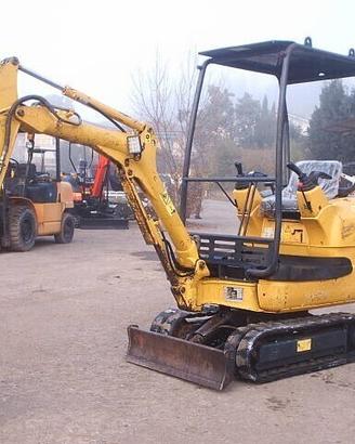 Miniescavatore usato KOMATSU