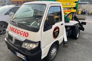 Piattaforma aerea Piaggio porter