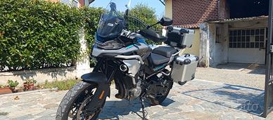 CF moto 800MT Sport