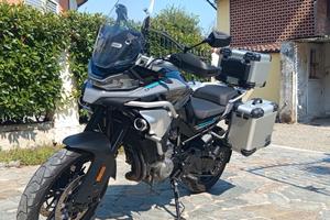 CF moto 800MT Sport