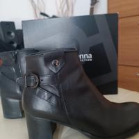 stivali con tacco prima donna 