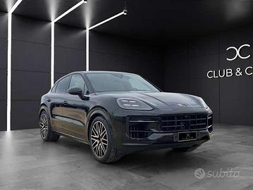 Porsche Cayenne Coupe 3.0 e-hybrid Black Edition C