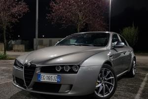 Alfa 159