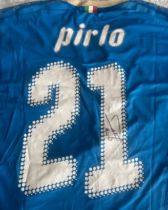Maglia italia Andrea pirlo n.21 autografata - puma