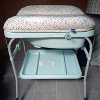 Fasciatoio e vasca per bagnetto Chicco