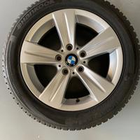 Cerchi in lega con gomma