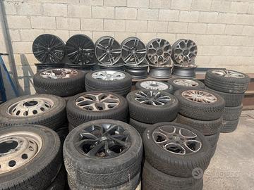 gomme complete di cerchi in lega