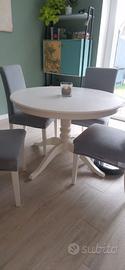 Tavolo allungabile e sedie IKEA