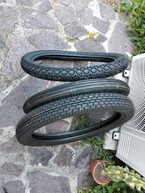 Pneumatici per moto leggere. NUOVI.