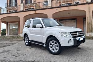 mitsubishi pajero did Autocarro