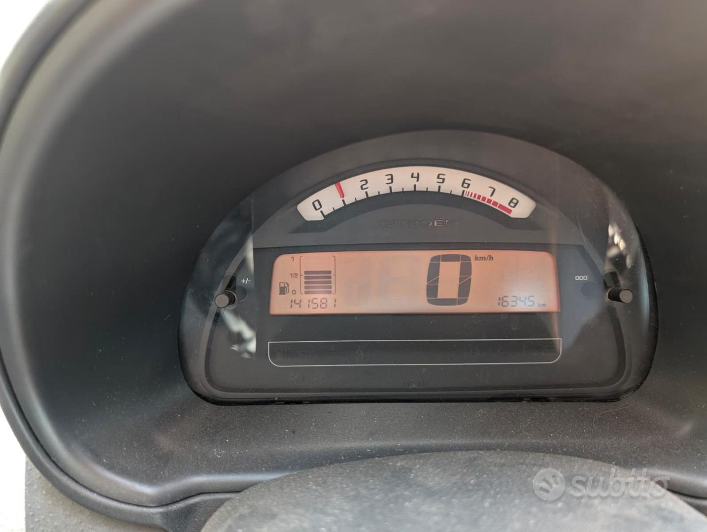 Citroen C3 2010 photo 2