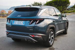 HYUNDAI TUCSON ibrida 230cv exellence leather pack