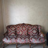 divano tre posti stile Luigi XV