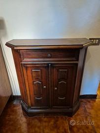 mobile legno massello