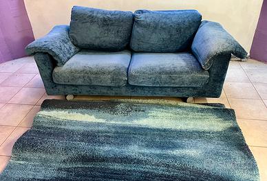 Divano velluto azzurro