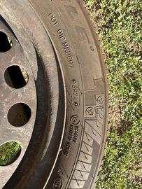 Pneumatici 4 stagioni