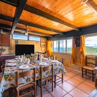 Villa litorale Villasimius 3 bagni 14 posti letto