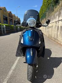 Vespa GTS 300 2016