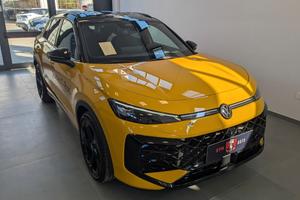 Volkswagen T-Roc 1.5 eTSI ACT 150 CV DSG R-Line KM