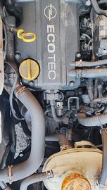 Motore Opel Agila 1.0 cod. mot. Z10XEP