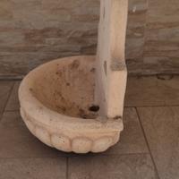 Fontana da giardino in pietra