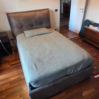 Letto e materasso a 1 piazza e mezzo. 