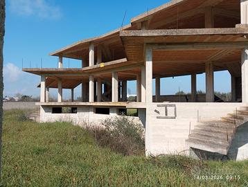 Villa su tre superfici