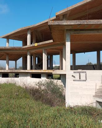 Villa su tre superfici